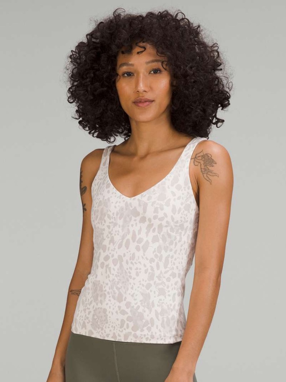 🤍 Lululemon Athletica Align V-Neck Tank Top Long White Leopard Print 14 🤍